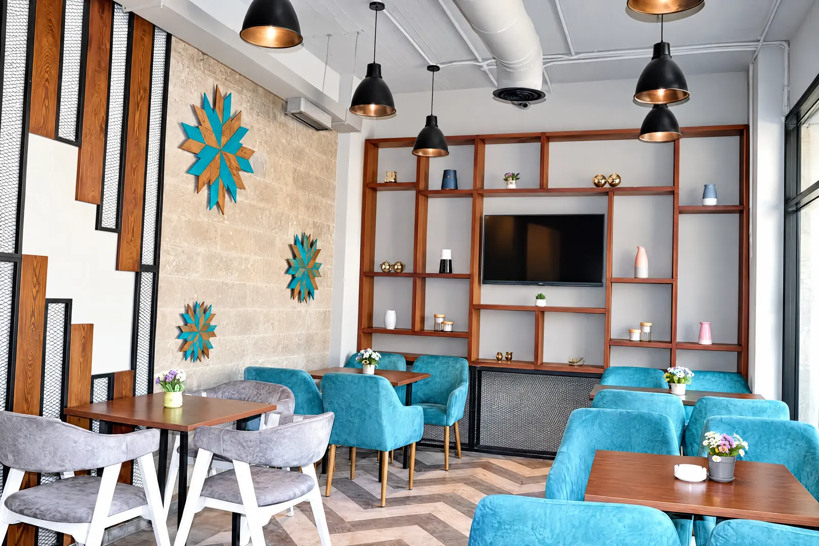 Rio Café, seating